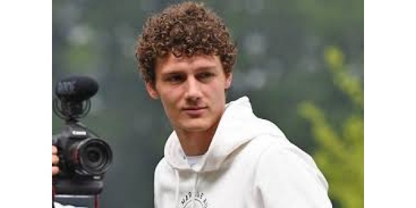 Benjamin Pavard dołącza do Bayernu Monachium